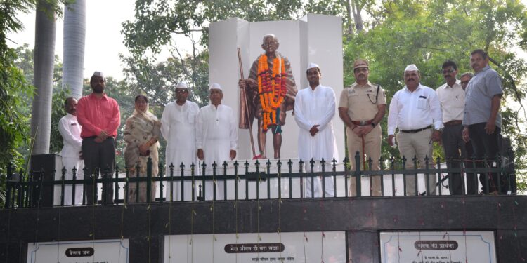 अहिंसा, शांतीतून समर्थ भारत घडवू – डाॅ. सुदर्शन अय्यंगार