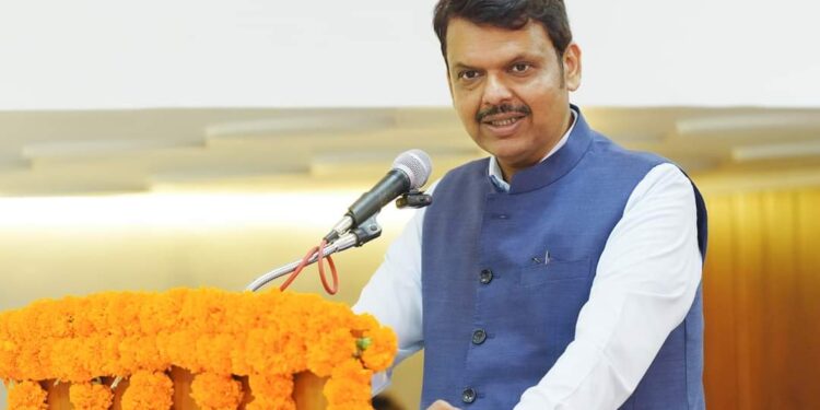 उपमुख्यमंत्री वैद्यकीय मदत कक्ष, धर्मादाय रुग्ण योजनेसाठीची ऑनलाईन प्रणाली, रुग्णांकरीता उपमुख्यमंत्री वैद्यकीय सहायता हेल्पलाईनचे उद्घाटन