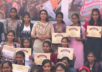 अत्याचाऱ्यांची विकृत मानसिकता ठेचण्यासाठी महिलांनी स्व संरक्षणाचे धडे घेऊन स्वयंसिद्धा व्हावे- रोहिणी खडसे