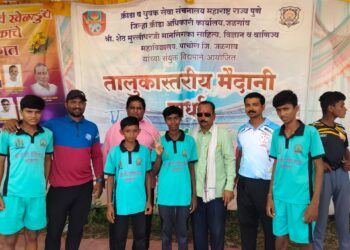 लोहारा विद्यालयाची मोनाली कोळी ची 100 मीटर धावण्याच्या स्पर्धेत जिल्हास्तरावर निवड