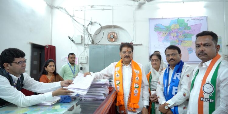 आ. राजूमामा भोळे यांनी दाखल केला नामांकन अर्ज