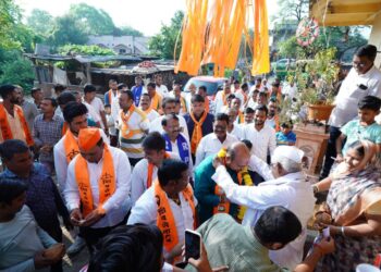 शिवसेनेचे उमेदवार गुलाबराव पाटील यांचाभोकर परिसरात जोरदार प्रचार