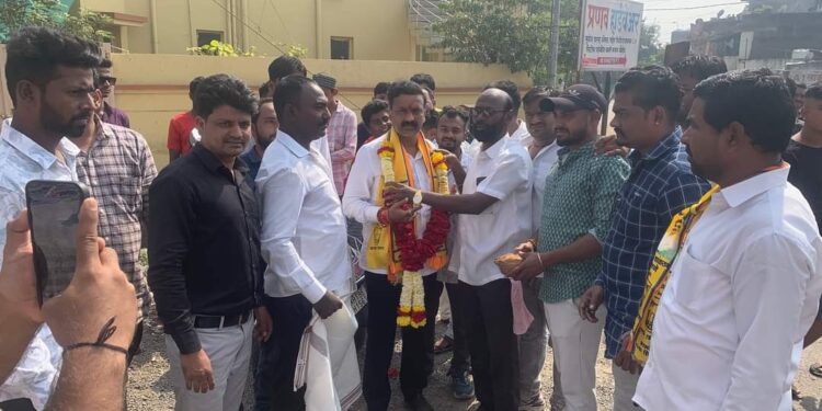 अपक्ष उमेदवार डॉ.अश्विन सोनवणे यांच्या प्रचार रॅलीला अभूतपूर्व प्रतिसाद