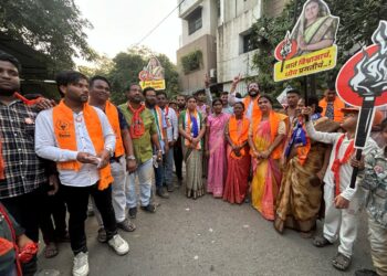 जयश्रीताईंचा ‘हम सब एक है’ चा नारा; मास्टर कॉलनी परिसरात झाले जंगी स्वागत 