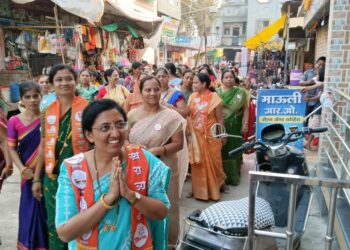 पिंपळगाव हरेश्वर येथे प्रताप हरी पाटील यांच्या प्रचारार्थ डॉ. पूनमताई प्रशांत पाटील यांचा झंझावात