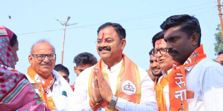 महायुतीचे उमेदवार किशोर आप्पा पाटील यांच्या उपस्थितीत आज झंझावाती प्रचार