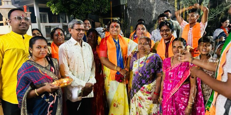 “आईलाच असते घराची काळजी; घरासारखं जळगावचा संभाळ करेल” – जयश्रीताई महाजन यांचा भावनिक साद