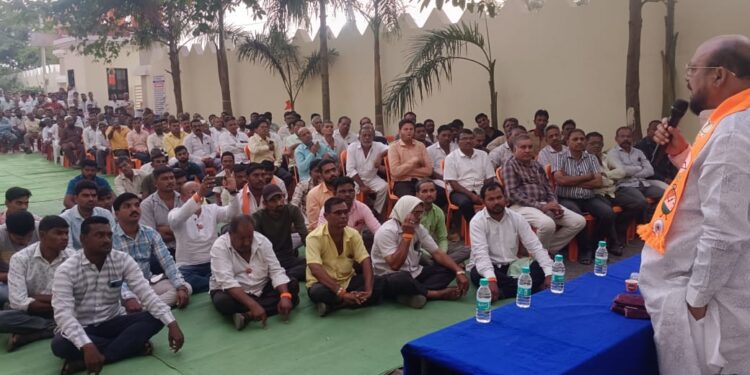 भूमिपुत्र गुलाबराव पाटील यांना पुन्हा एकदा विधानसभेवर पाठविण्यासाठी एकवटली पाळधी नगरी..!