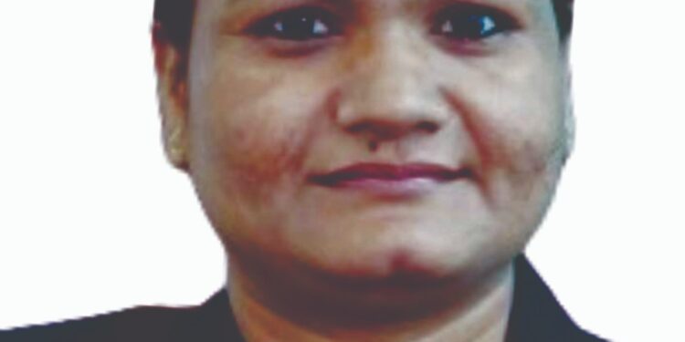 गोदावरी नर्सिंगच्या प्रा. अश्वीनी वैद्यांचे यश