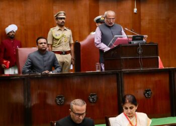 महाराष्ट्र असिमीत ताकदीचे राज्य, पण थांबू नका!