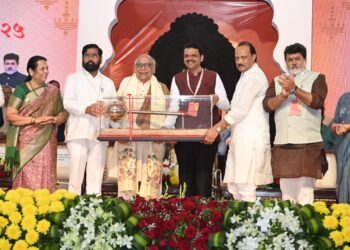 मराठीतील अभिजात साहित्य पुढच्या पिढीकडे नेण्याकरिता कृत्रिम बुद्धीमत्तेचा वापर करावा- मुख्यमंत्री देवेंद्र फडणवीस