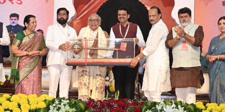 मराठीतील अभिजात साहित्य पुढच्या पिढीकडे नेण्याकरिता कृत्रिम बुद्धीमत्तेचा वापर करावा- मुख्यमंत्री देवेंद्र फडणवीस