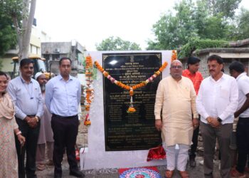 जळगाव जिल्ह्याला मिळेल विकासाची सोनेरी झळाळी…!!