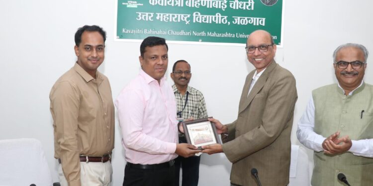 शेतकरी आत्महत्यांबाबत जिल्हा प्रशासन आणि विद्यापीठाचा सामंजस्य करार