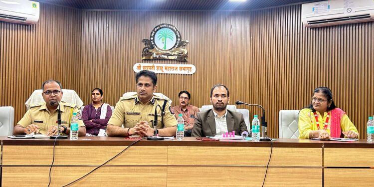 जिल्हा कॉपीमुक्त करण्यासाठी जिल्हा प्रशासन सतर्क ; पोलीस आणि शिक्षण विभागाची झाली बैठक