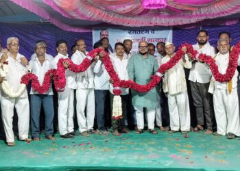 “पिलखेड ग्रामस्थांच्या वतीने पालकमंत्री गुलाबराव पाटील यांचा भव्य नागरी सत्कार !