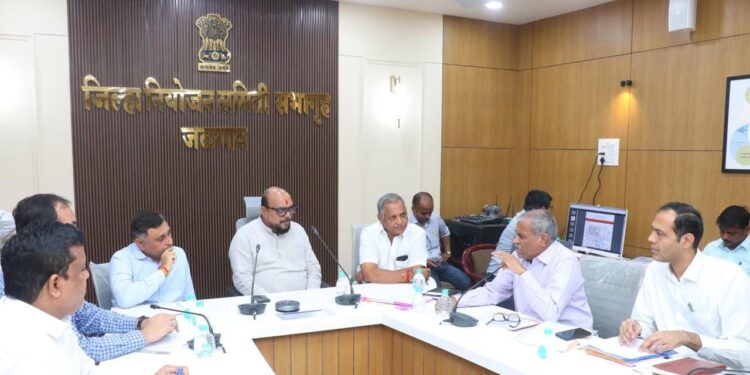 शेळगाव बॅरेज प्रकल्पातून पहिल्यांदाच सुटणार आवर्तन – 25 गावांना मोठा दिलासा