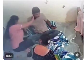 लोको पायलट नवऱ्याला बायकोची लाथा-बुक्क्यांनी क्रूरपणे मारहाण