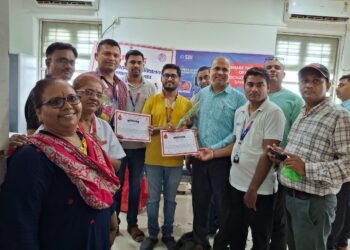 एसबीआयच्या अमृतमहोत्सवी वर्षानिमित्त भव्य रक्तदान शिबिराचे आयोजन