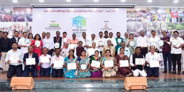 मुक्याप्राण्यांसाठी मानवाने अहिंसेतून स्वराज्य घडवावे – विनोद बोधनकर