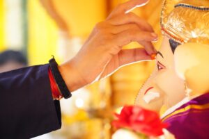गणपती बाप्पा मोरया! मुख्यमंत्री देवेंद्र फडणवीस यांच्या 'वर्षा' निवासस्थानी बाप्पाचे आगमन, अमृता फडणवीसांनी शेअर केले खास फोटो