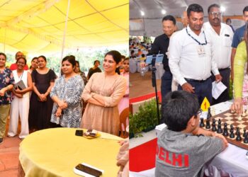 राष्ट्रीय बुद्धिबळ अजिंक्यपद स्पर्धेतील खेळाडूंच्या पालकांशी निशा जैन यांचा संवाद