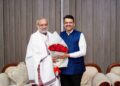 मुख्यमंत्री फडणवीस यांचा राज्यपाल राधाकृष्णन यांना उपराष्ट्रपती पदाच्या उमेदवारीबद्दल अभिनंदन