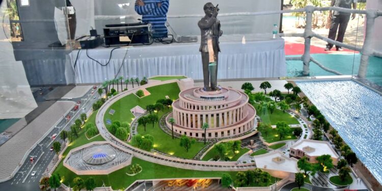 महापरिनिर्वाण दिनासाठी सुरक्षेसह सेवासुविधांची काटेकोर अंमलबजावणी करा  –  मुख्यमंत्री देवेंद्र फडणवीस