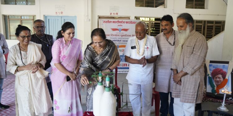 श्रद्धेय भवरलाल जैन यांच्या संजीवन दिनानिमित्त गांधी रिसर्च फाऊंडेशनच्या सहकाऱ्यांचे दिव्यांग मुलांसाठी सूत कताई प्रशिक्षण