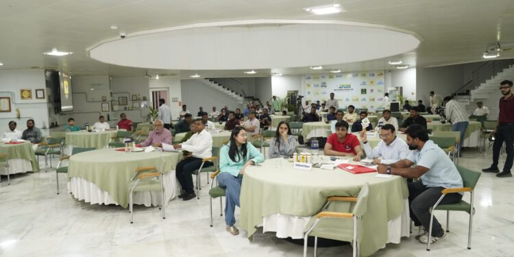 Jalgaon Cricket League 2026: जळगाव क्रिकेट लीगमध्ये जळगाव किंग्स सर्वाधिक महाग फ्रँचायझी; ओम मुंडे ठरला सर्वात महाग आयकॉन खेळाडू