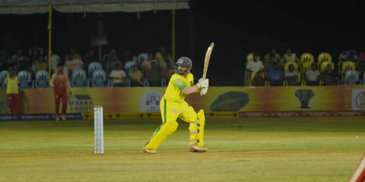 ग्रॅण्ड फायनलचा जल्लोष : अमळनेर सुहांस जायंटस भिडणार जळगाव कोगटा किंग्जशी